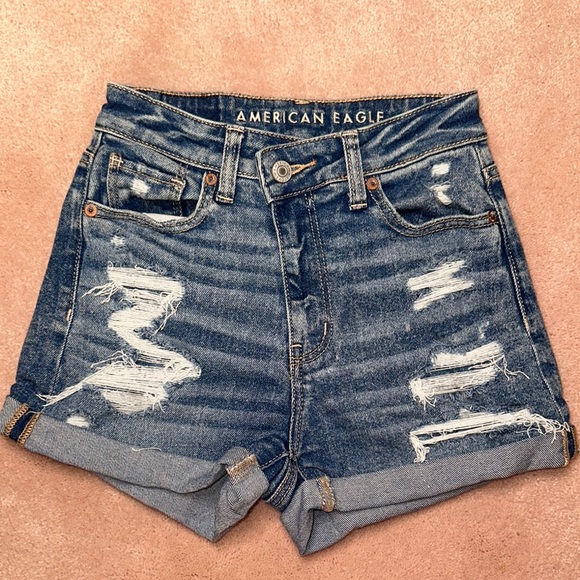 American Eagle Outfitters Pants - American Eagle Stretch Denim Mom Shorts NWOT
